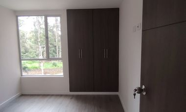 SE ARRIENDA BONITO APARTAMENTO EN CONJUNTO BOSQUE DE LA COLINA 1