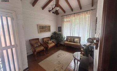 Casa con terreno de venta en Ibarra sector Chorlavi, 1783 m2