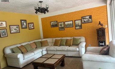 Casa con terreno de venta en Ibarra sector Chorlavi, 1783 m2