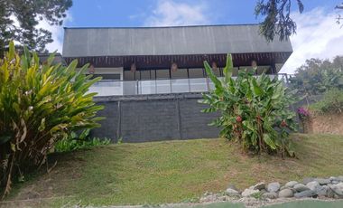 ¡GANGAZO! CASA CAMPESTRE EN VENTA EN EL LAGO CALIMA - ID 902