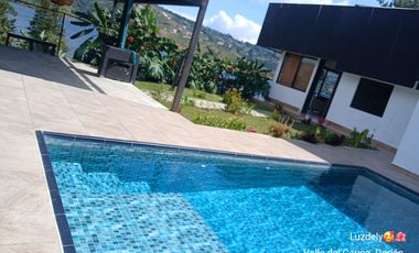 ¡GANGAZO! CASA CAMPESTRE EN VENTA EN EL LAGO CALIMA - ID 902