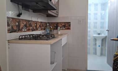 SE VENDE PREDIO CON DOS LOCALES COMERCIALES