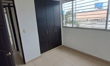 EDIFICIO LOS MANZANOS - APTO 202