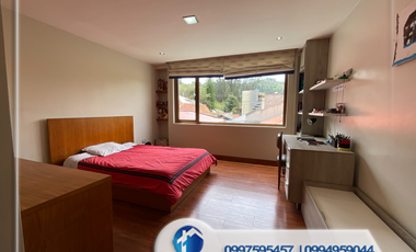 Venta de Casa Sector Jardines del Rio, Cerca Muñecas de Piedra, Cuenca