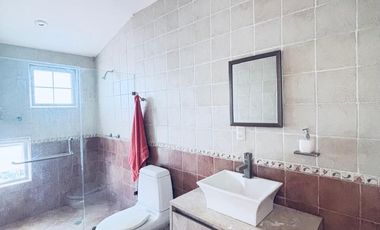 Casa en RENTA, Calle Marques Villa del Villar del Aguila 976 Col. Lomas del Marques Querétaro