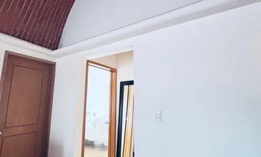 Casa en RENTA, Calle Marques Villa del Villar del Aguila 976 Col. Lomas del Marques Querétaro