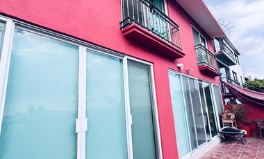 Casa en RENTA, Calle Marques Villa del Villar del Aguila 976 Col. Lomas del Marques Querétaro