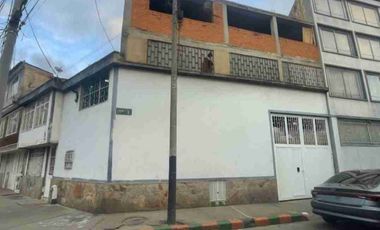 Lote Esquinero en El Galán – 239 m² | Ideal para Constructores