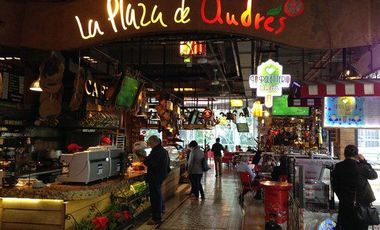 2 Locales en Gran Estación (Esfera) – Rentando con Andrés Carne de Res