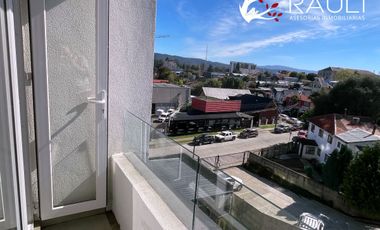 Se arrienda moderno departamento con ubicación privilegiada