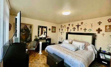 Residencia en esquina en venta en el Mirador