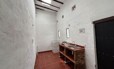 Quinta Dunas en Tabio – 2.447 m² con Teatro Privado y 2 Aptos Independientes