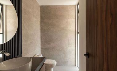 CASA EN VENTA CON 3 RECÁMARAS EN PARQUE MAR EGEO, LOMAS DE ANGELÓPOLIS 3