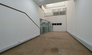 Joya Arquitectónica en Chapinero -  Obra emblemática de Enrique Triana Uribe