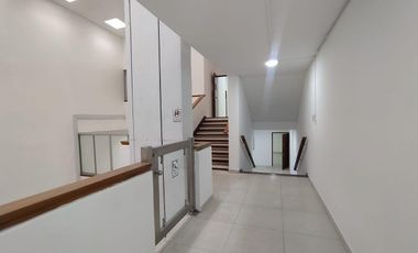 Joya Arquitectónica en Chapinero -  Obra emblemática de Enrique Triana Uribe