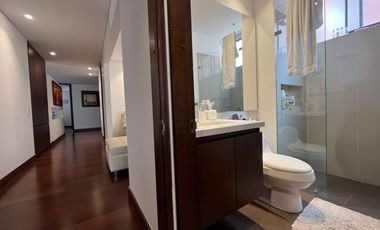 Edificio Nogales – Apartamento: 222 m² de Exclusividad y Confort