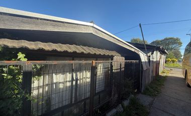 Se Vende sitio en esquina frente a Plazoleta ideal para Inversion  en Paillaco, Región de Los Ríos.