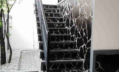 DIJUAL DISEWA RUMAH LUX 
CLUSTER PALMERAH RESIDENCE  PALMERAH JAKARTA BARAT