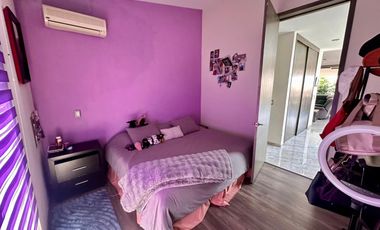 LAS CAÑADAS CASA CON ALBERCA, AMPLIAS TERRAZAS, JARDINES Y BONITAS VISTAS.