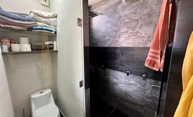 LAS CAÑADAS CASA CON ALBERCA, AMPLIAS TERRAZAS, JARDINES Y BONITAS VISTAS.