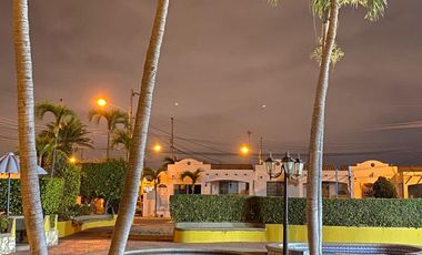 Casa en alquiler en Urb. Privada - Salinas, Ecuador