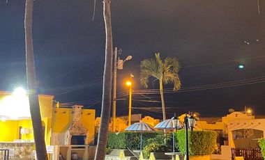 Casa en alquiler en Urb. Privada - Salinas, Ecuador