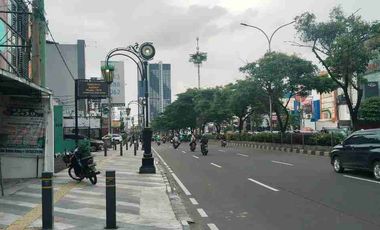Disewa Ruko Strategis jalan raya Margonda