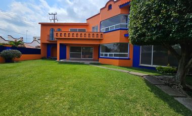 VENTA DE CASA EN LOMAS DE ATZINGO CUERNAVACA MORELOS
