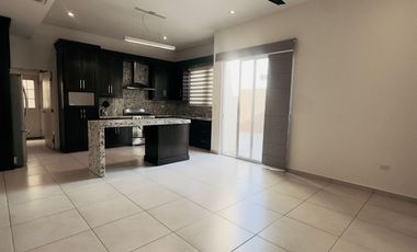 CASA EN RENTA EN MONTEROSA RESIDENCIAL