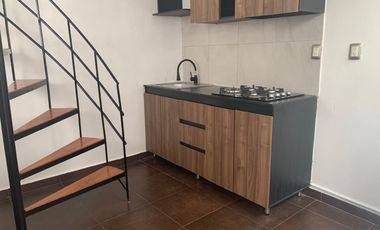 Casa en renta, con Loft anexo, en Jardines de Santa Mónica