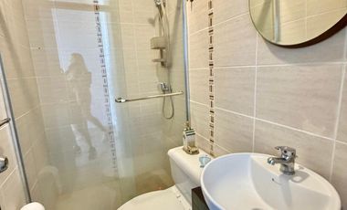 SAN LORENZO: FRENTE AL MAR Y ESQUINERO CON PISCINA Y ROOFTOP