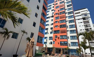 SAN LORENZO: FRENTE AL MAR Y ESQUINERO CON PISCINA Y ROOFTOP