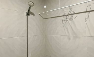 APARTEMEN MEIKARTA DISTRIK 1 TOWER OVERTON TIPE SOHO LANTAI RENDAH - UNIT BISA DIJADIKAN TEMPAT USAHA