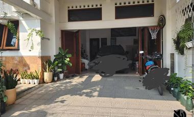 DI SEWAKAN RUMAH MEWAH SUPER STRATEGIS DEKAT LOTTE MART MAGUWOHARJO