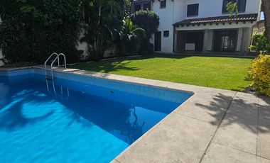 VENTA DE CASA EN VISTA HERMOSA CUERNAVACA MORELOS ZONA DORADA