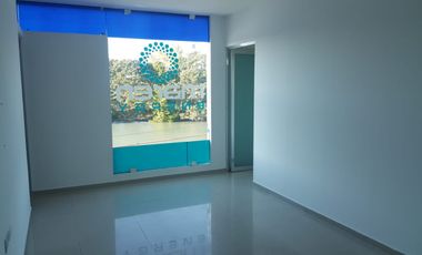 🏡Oficina con bodega en renta en Ciudad del Carmen 📍𝐔𝐛𝐢𝐜𝐚𝐜𝐢ó𝐧: Calle 51A Col. Caleta