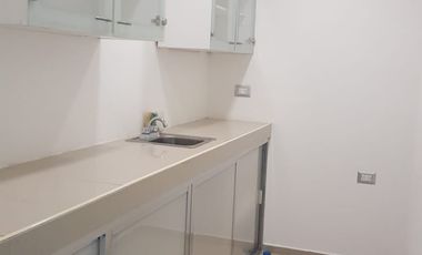 🏡Oficina con bodega en renta en Ciudad del Carmen 📍𝐔𝐛𝐢𝐜𝐚𝐜𝐢ó𝐧: Calle 51A Col. Caleta