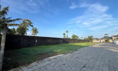 DI JUAL PERUMAHAN SEMI FURNISH DEKAT KAMPUS UPN VIEW PERSAWAHAN