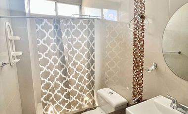 COSTA DE ORO: DEPARTAMENTO DE ESTRENO CON PISCINA A UN TERRENO DEL MAR