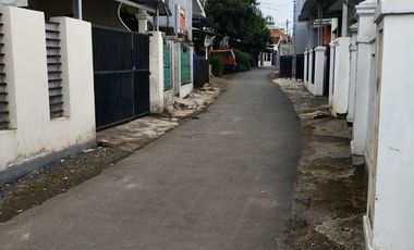 Rumah 2 Lantai Ciamik Siap Huni di Pusat Kota Cianjur