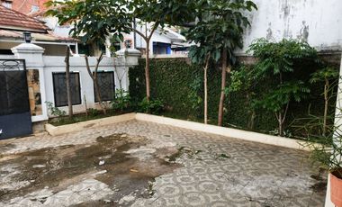 Rumah 2 Lantai Ciamik Siap Huni di Pusat Kota Cianjur