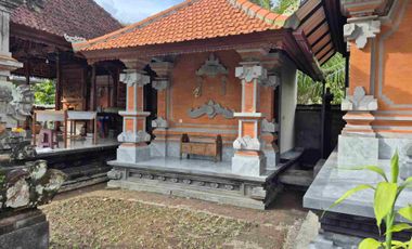 a New Daily Villa for Rent 
close to Sidemen