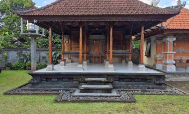 a New Daily Villa for Rent 
close to Sidemen