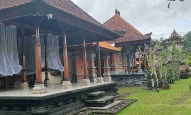 a New Daily Villa for Rent 
close to Sidemen