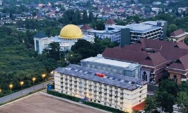 TANAH DEKAT KAMPUS UII JOGJA NEMPEL KAMPUS COCOK BANGUN KOST / VILLA