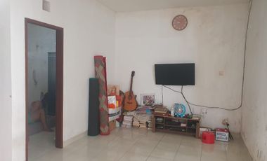 Di jual rumah minimalis dak lantai 2 berlokasi jalan taman mahayu sempidi deket ubung denpasar