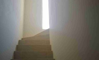 Di jual rumah bagus 2 lantai 3 kamar tidur di serpong tangerang selatan