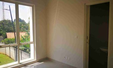 Di jual rumah bagus 2 lantai 3 kamar tidur di serpong tangerang selatan