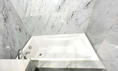 1-Bedroom 1BR Trump Tower Condo for Sale in Makati City