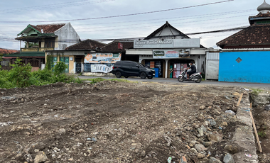 Hanya 7 Menit Pasar Legi Kotagede, One Gate System